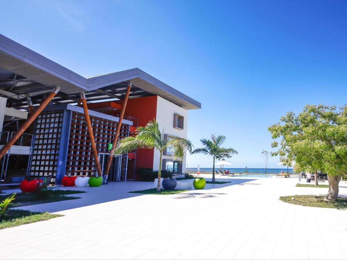 Ibis Styles Mayotte Aeroport Pamandzi Buitenkant foto