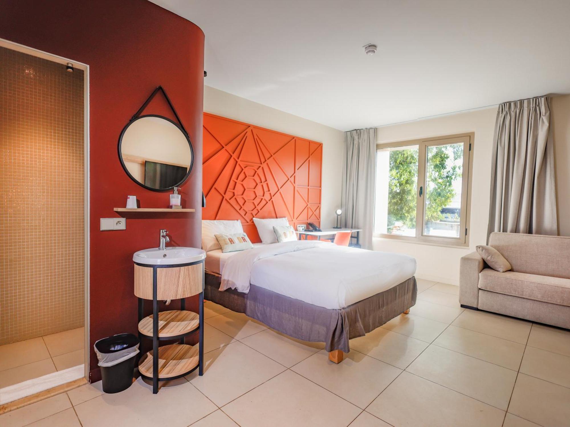 Ibis Styles Mayotte Aeroport Pamandzi Buitenkant foto